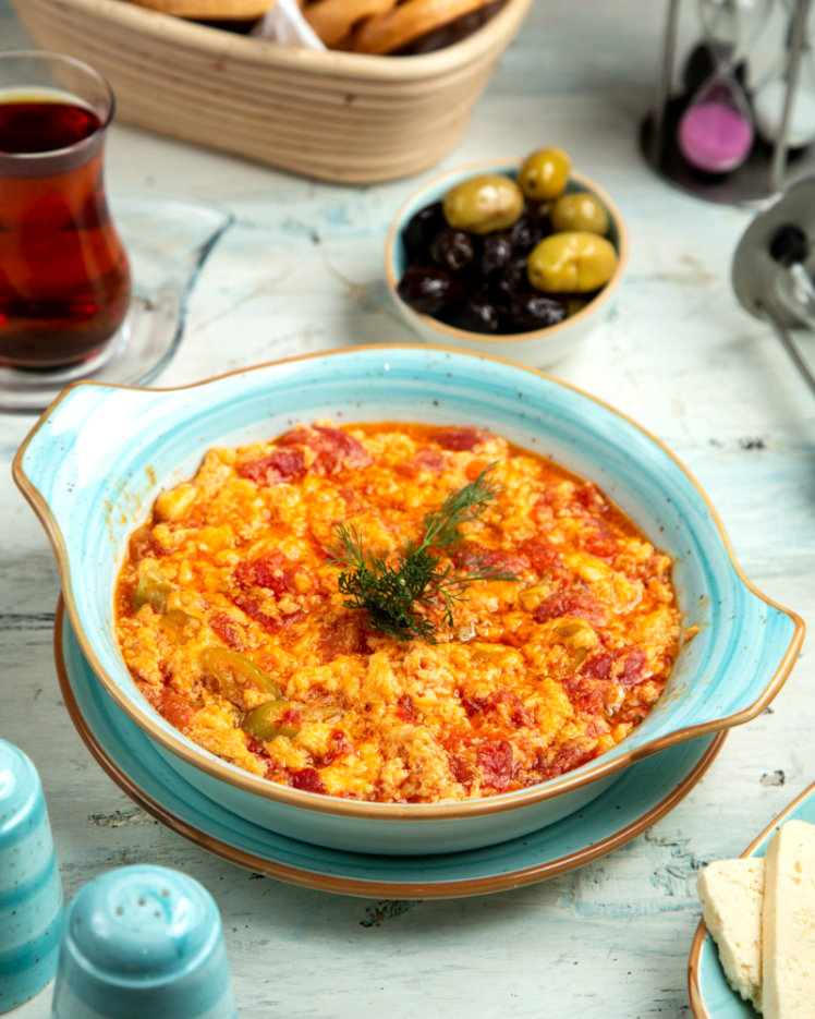 چطور میرزاقاسمی آماده‌ی دنگ مزه مارکت شب منو نجات داد؟
