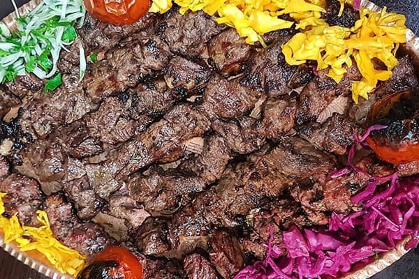 تهیه کباب چنجه دنگ فرش مارکت + نکات طلایی