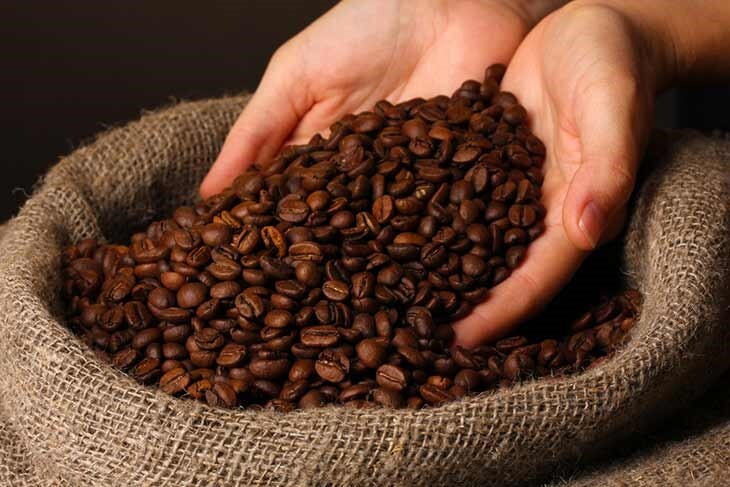 قهوه عالی با دنگ فرش مارکت